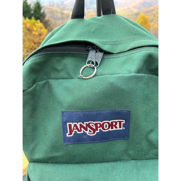 Vintage Jansport Hunter Green Backpack With Suede Bottom & Front Pocket - Picture 4 of 10